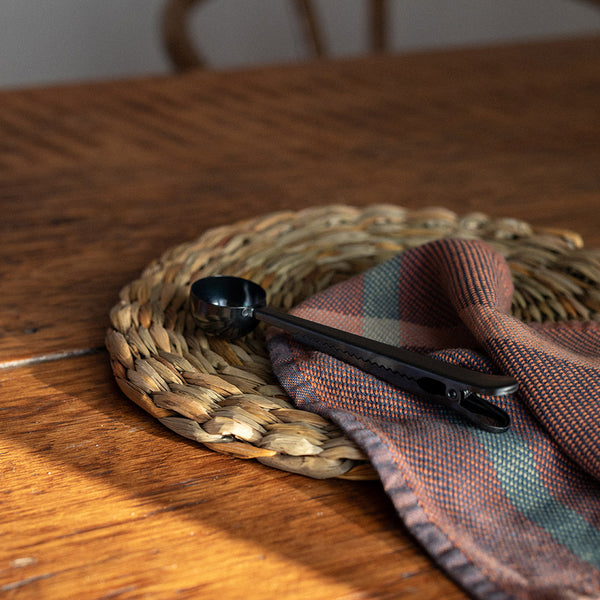 Tea Scoop - Black